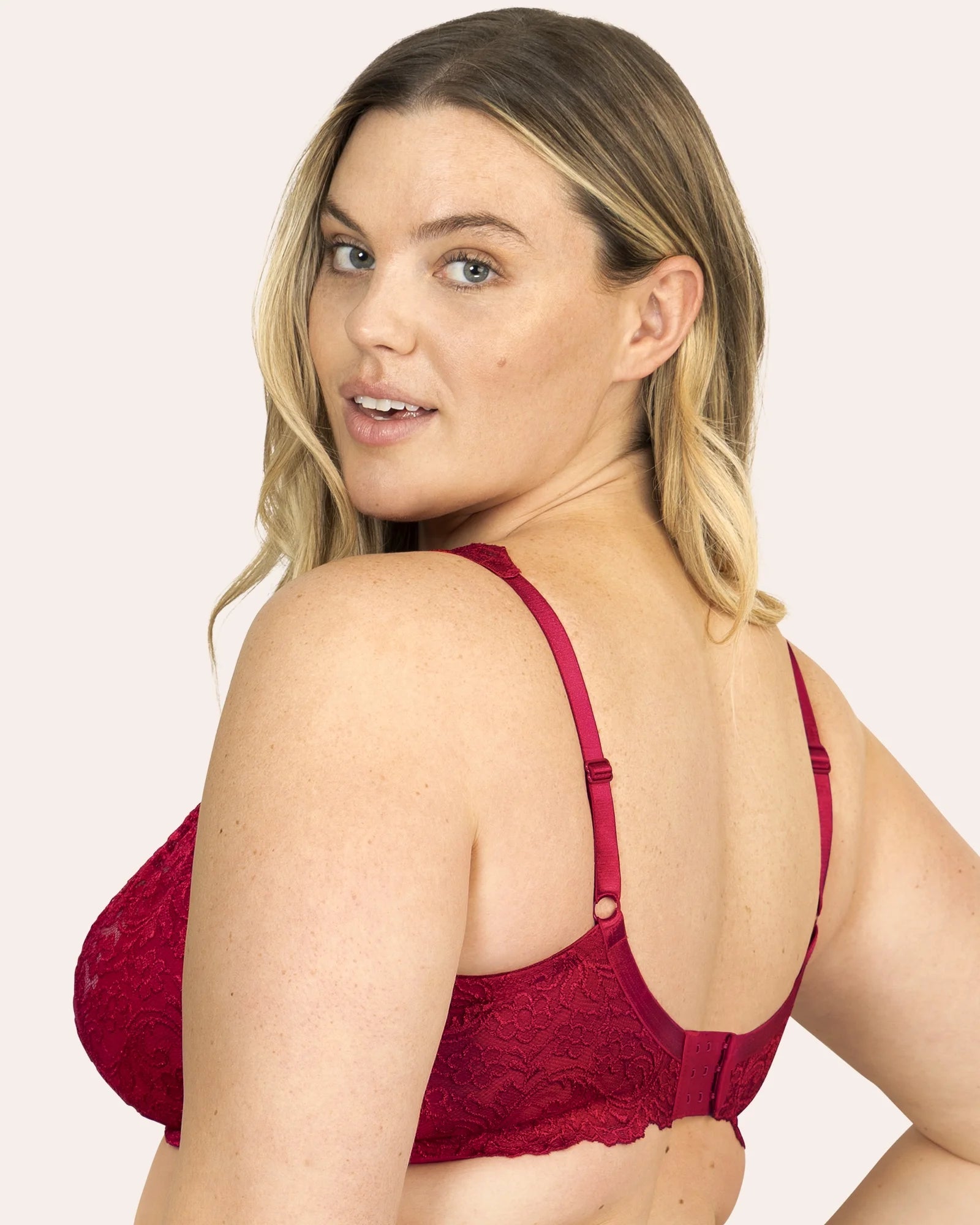 Women'S plus Size Signature Lace Unlined Underwire Bra with Added Support